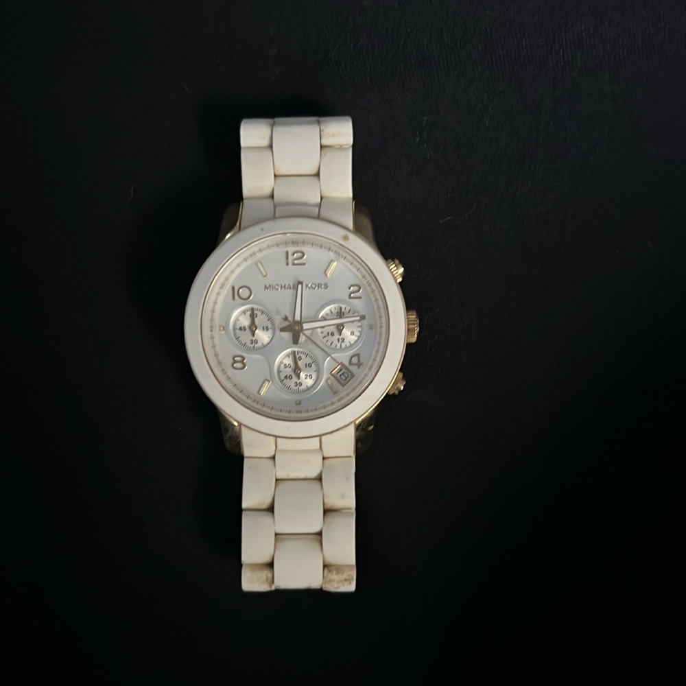 Michael Kors Runway White Chronograph Unisex Stainless Steel Watch MK-5145